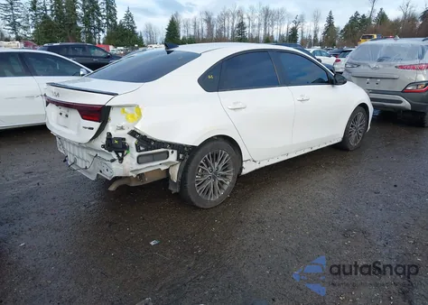 2023 Kia Forte Gt-Line z USA, uszkodzony, nr VIN 3KPF54AD4PE663948